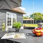 Dom wakacyjny Aila - 1-4km From The Sea By Interhome Blåvand