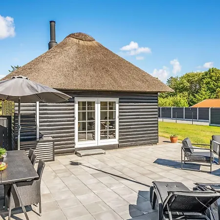 Ferienhaus Aila - 1-4km From The Sea By Interhome *