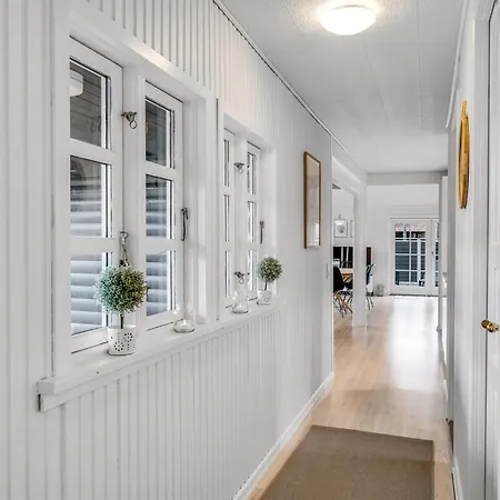 Ferienhaus Aila - 1-4km From The Sea By Interhome *