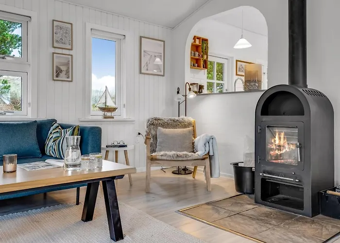 Holiday home Aila - 1-4km From The Sea By Interhome Blavand