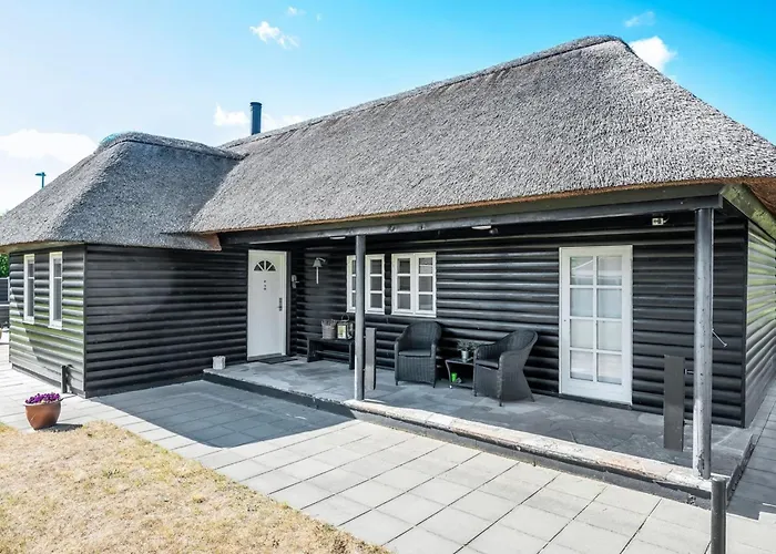 Holiday home Aila - 1-4km From The Sea By Interhome Blavand