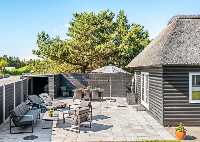 Holiday home Aila - 1-4km From The Sea By Interhome Blavand